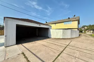 7119 S Gessner Rd, Houston, TX 77036 - Photo 31