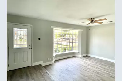 7119 S Gessner Rd #B, Houston, TX 77036 - Photo 5