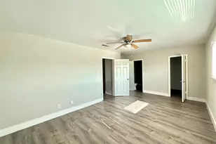 7119 S Gessner Rd, Houston, TX 77036 - Photo 21