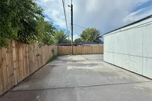 7119 S Gessner Rd, Houston, TX 77036 - Photo 29