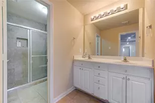 1243 Glenwood Canyon Ln, Houston, TX 77077 - Photo 35