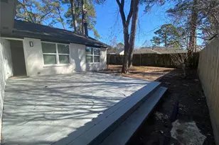 220 Hartford Dr, Conroe, TX 77303 - Photo 21