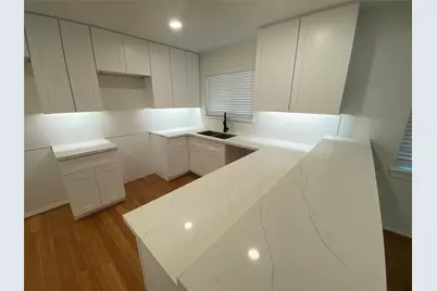 220 Hartford Drive, Conroe, TX 77303 - Photo 13