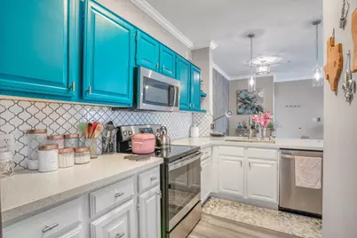 2111 Welch Street #B201, Houston, TX 77019 - Photo 5