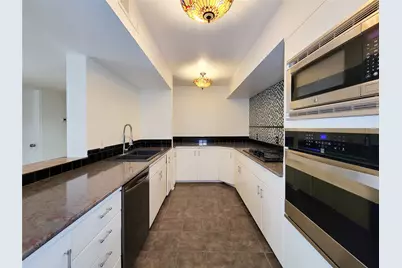 2243 W Alabama Street #B, Houston, TX 77098 - Photo 11