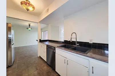 2243 W Alabama Street #B, Houston, TX 77098 - Photo 15