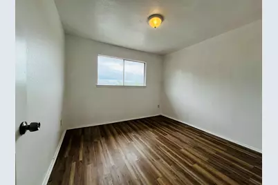 6981 Chasewood Drive, Houston, TX 77489 - Photo 11