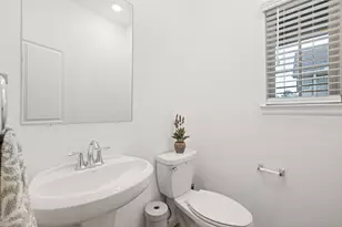 18323 Tiger Flowers Dr, Conroe, TX 77302 - Photo 17