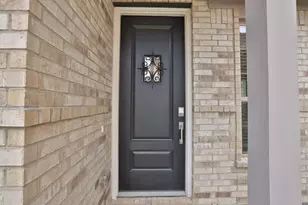 18323 Tiger Flowers Dr, Conroe, TX 77302 - Photo 3