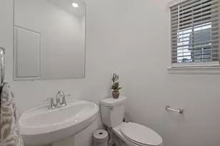 18323 Tiger Flowers Dr, Conroe, TX 77302 - Photo 17