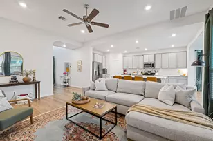 18323 Tiger Flowers Dr, Conroe, TX 77302 - Photo 9