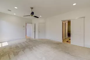 113 Tuam St, Houston, TX 77006 - Photo 21