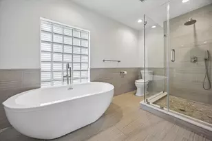 10103 Cliffwood Dr, Houston, TX 77035 - Photo 27