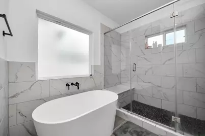 1066 Mansfield Street, Houston, TX 77091 - Photo 27