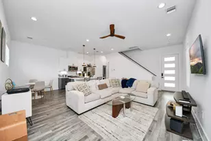 1066 Mansfield St, Houston, TX 77091 - Photo 9