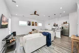 1066 Mansfield St, Houston, TX 77091 - Photo 7