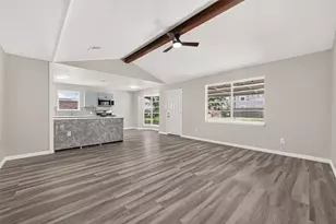 2013 Long Dr, Richmond, TX 77469 - Photo 9
