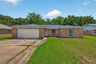 2013 Long Dr, Richmond, TX 77469 - Photo 1