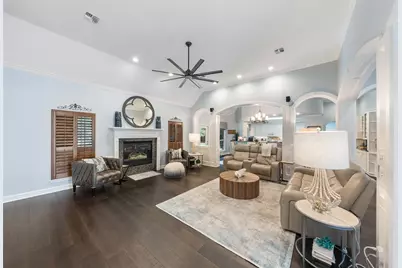 12418 Longmire Way, Conroe, TX 77304 - Photo 5