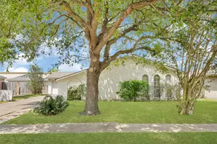 12326 South Dr, Houston, TX 77099 - Photo 1