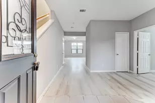 4706 Mint Trail, Houston, TX 77066 - Photo 5