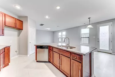 4706 Mint Trail, Houston, TX 77066 - Photo 15