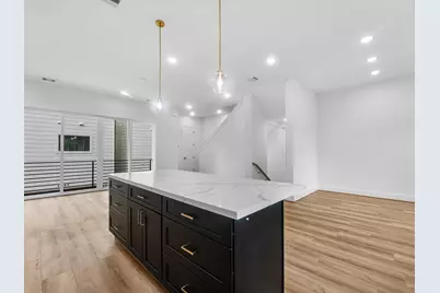 4804 Elysian Street #B, Houston, TX 77009 - Photo 9