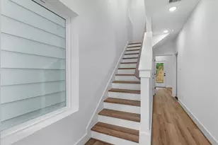 4804 Elysian St, Houston, TX 77009 - Photo 3