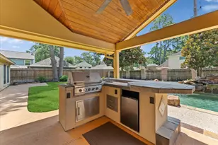 6735 Gentle Bend Dr, Houston, TX 77069 - Photo 41