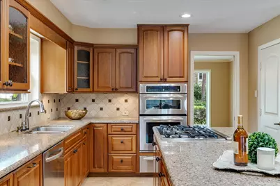 6735 Gentle Bend Drive, Houston, TX 77069 - Photo 15