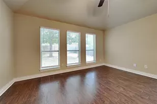 27407 Tracy Ridge Ct, Spring, TX 77386 - Photo 9