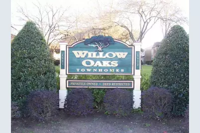 1076 Willow Oaks Circle, Pasadena, TX 77506 - Photo 3