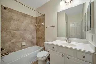 1619 Berlino Dr, Pearland, TX 77581 - Photo 7