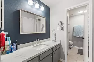 5005 Georgi Ln, Houston, TX 77092 - Photo 13