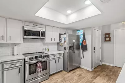 5005 Georgi Lane #64, Houston, TX 77092 - Photo 3