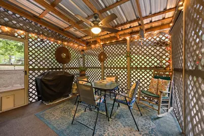 125 Crest Cir Circle, Etoile, TX 75944 - Photo 11