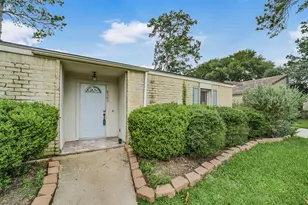 8343 Waynemer Way, Houston, TX 77040 - Photo 3