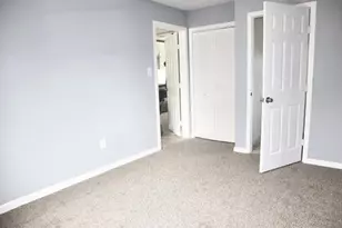 5122 Higgins St, Houston, TX 77033 - Photo 3