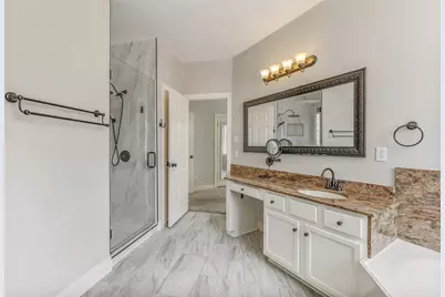 6418 Oakmont Creek Drive, Spring, TX 77379 - Photo 23