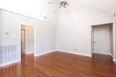 531 W 33rd Street, Houston, TX 77018 - Photo 9