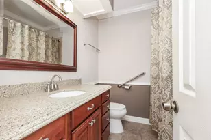 531 W 33rd St, Houston, TX 77018 - Photo 19
