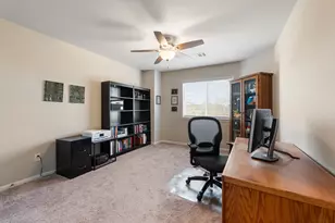 996 Crossing Dr, Bryan, TX 77803 - Photo 13