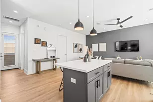1307 Oak Tree Forest Ct, Houston, TX 77018 - Photo 5