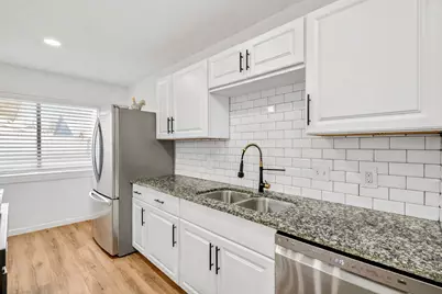 3238 Knotty Oaks Trail, Houston, TX 77045 - Photo 7