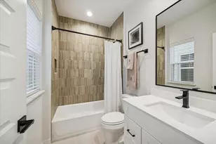 811 Thornton Rd, Houston, TX 77018 - Photo 19