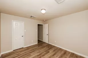 7423 Oakwood Canyon Dr, Cypress, TX 77433 - Photo 13