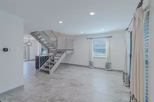 10010 Knoboak Dr, Houston, TX 77080 - Photo 11