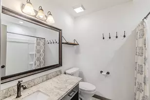 10010 Knoboak Dr, Houston, TX 77080 - Photo 37