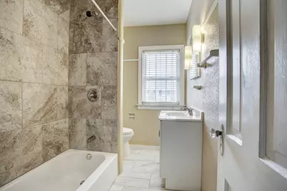 1935 Richmond Avenue, Houston, TX 77098 - Photo 9