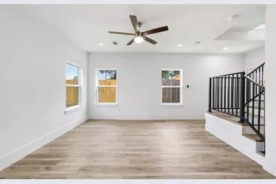 6511 Narcissus Street #B, Houston, TX 77087 - Photo 15